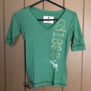 Y2K Abercrombie 3/4 Sleeve Vneck